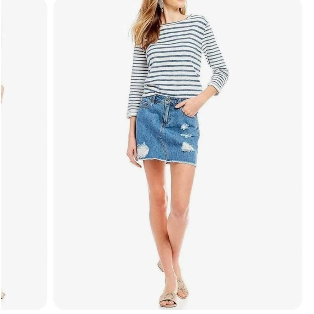 A LOVES A DECONSTRUCTED DENIM MINI SKIRT SZ 4